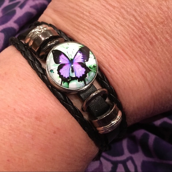 Jewelry - Black Leather Snap Bracelet